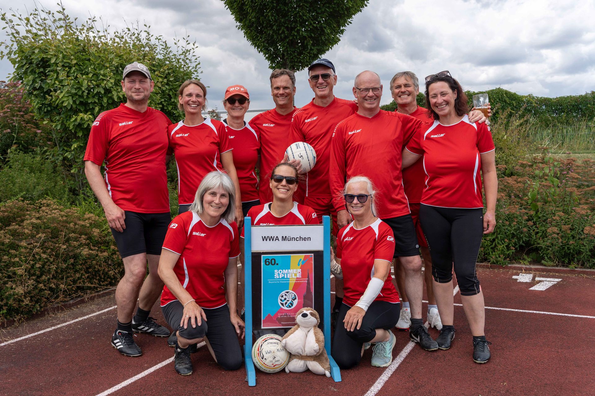 Das Team der Sportgemeinschaft WWA München bei den 60. Sommerspielen 2025